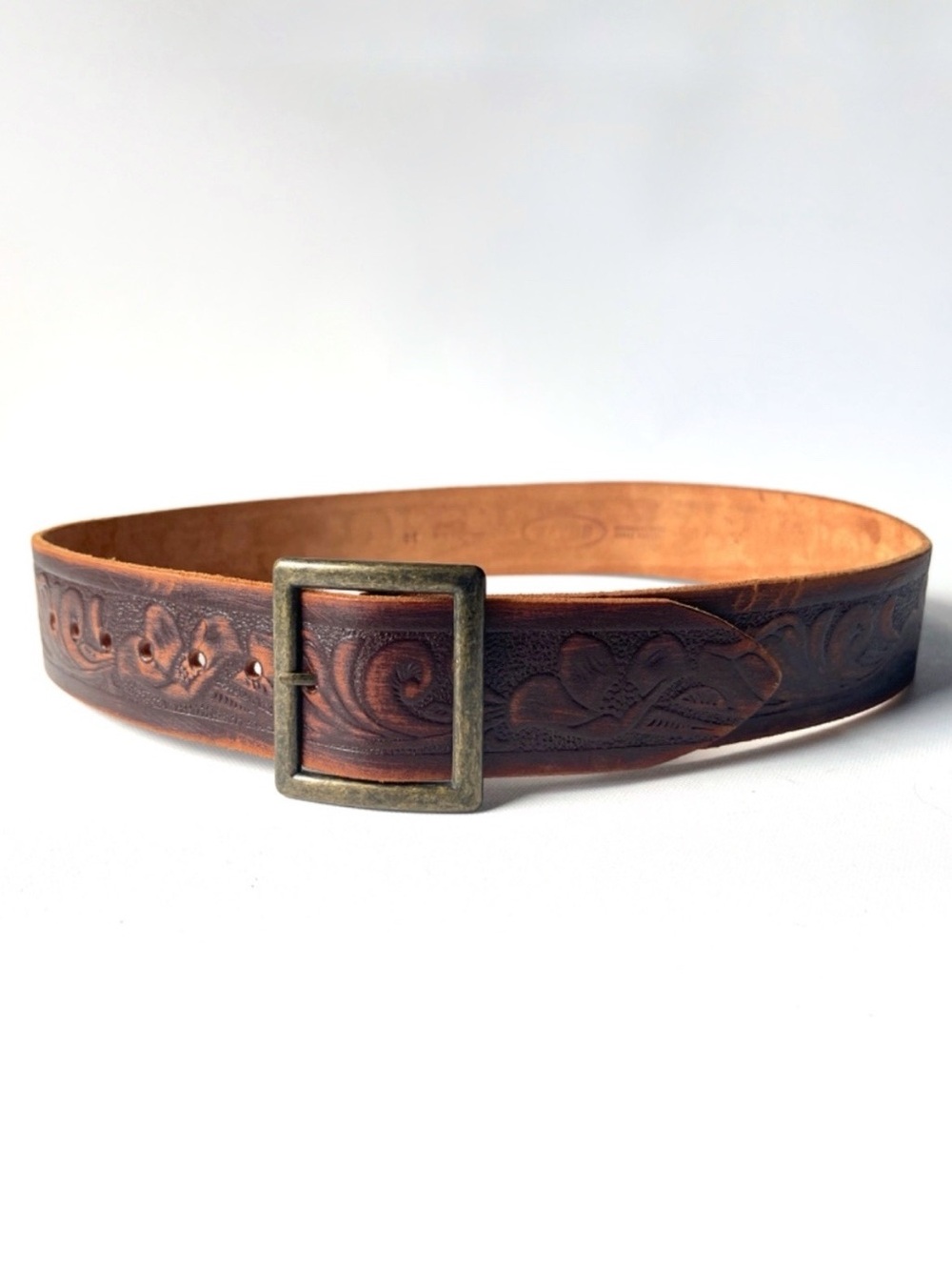 Vintage BRAVE Beltworks Tooled Leather Belt Antiqued Buckle Western Whiskey